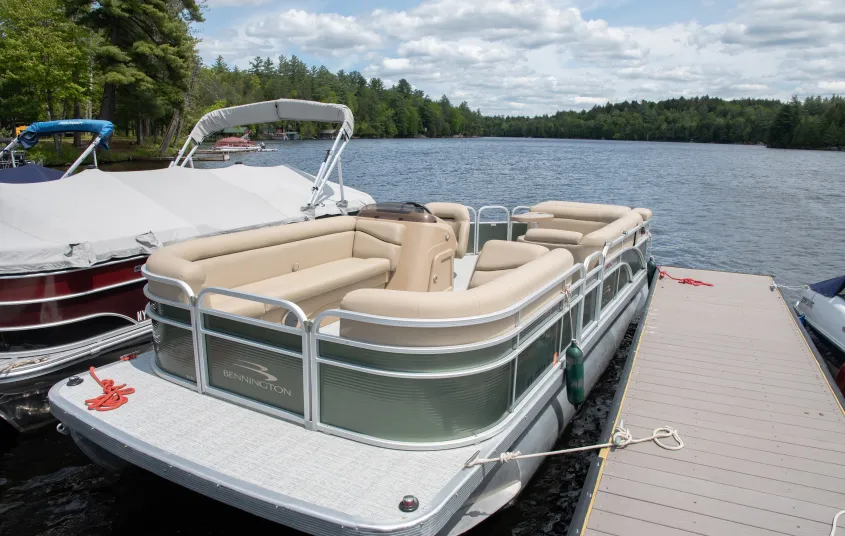 pontoon boat