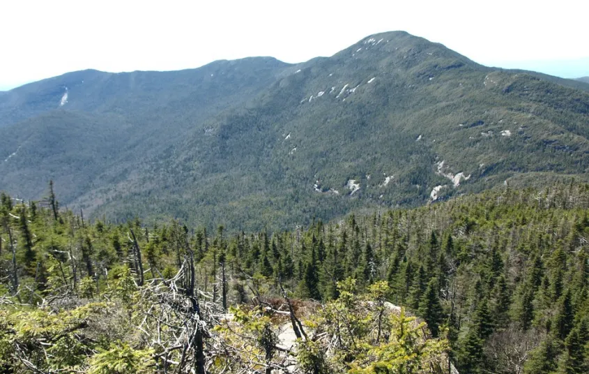 There are unobstructed views from the rock ledge.
