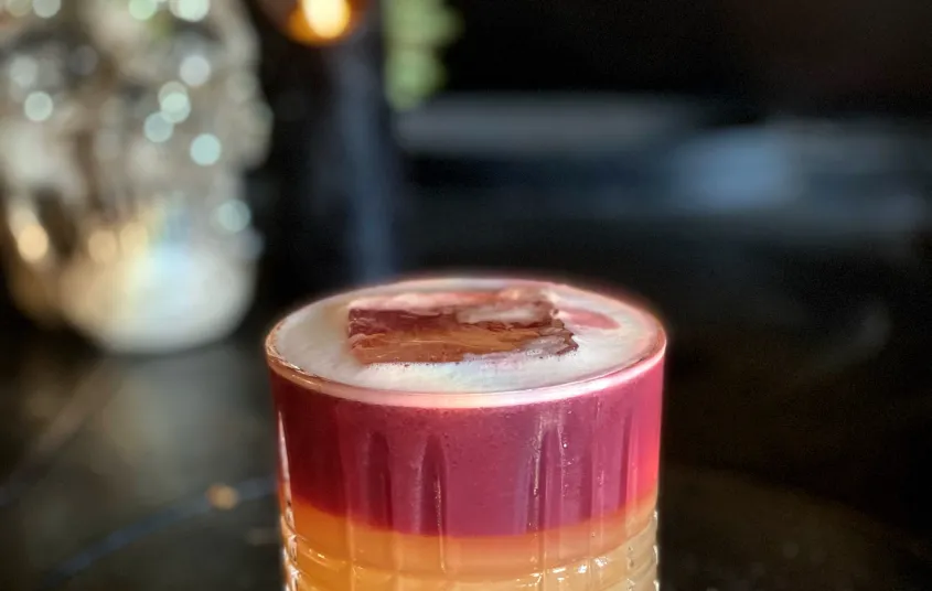 whiskey sour drink