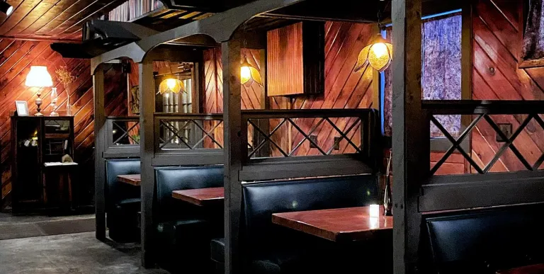 Woodshed dining booth