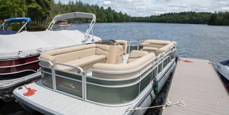 pontoon boat