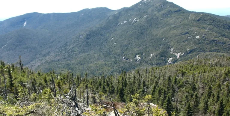 There are unobstructed views from the rock ledge.