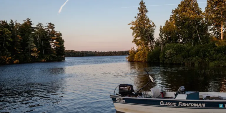 Piercefield Flow accommodates up to medium-sized motor boats.