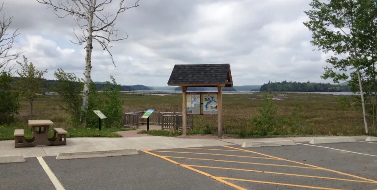 Parking for Route 30 causeway viewing site.