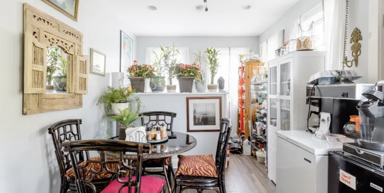 A bright dining space off the kitchen.