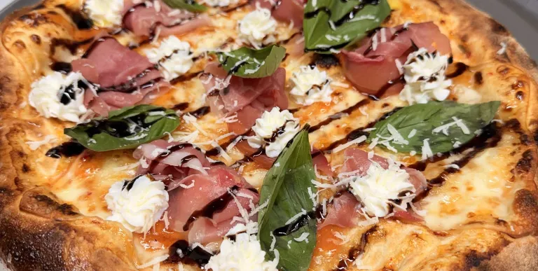 Sweet Heat pizza